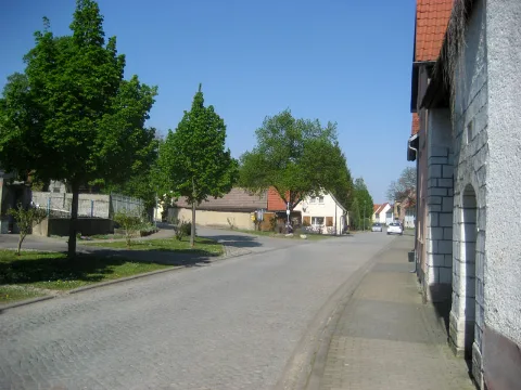 Kriechau, Blick In Die Friedensstraße