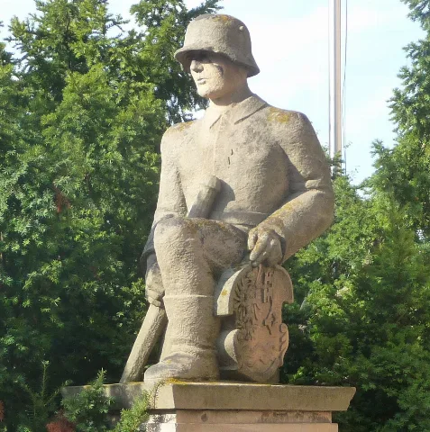 Kriecherdenkmal Panoramio