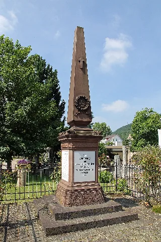 Kriegerdenkmal Bad Breisig 2013