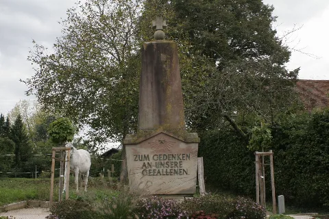 Kriegerdenkmal Kleinbundenbach 1