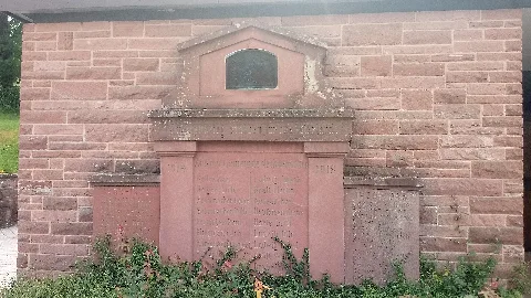 Kriegerdenkmal Neckarburken 01
