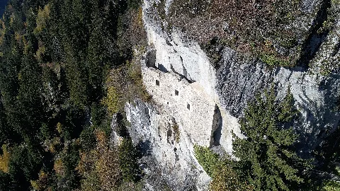 Kropfenstein Djic