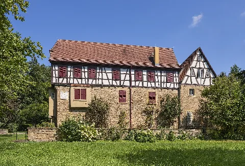 Kürnbach Ortskern Schloss Ansicht Von Ssw (1)