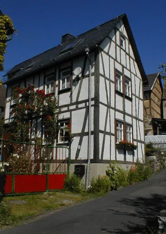 Kulturdenkmallohrheimbartelstraße3