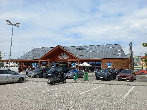 Laakirchen Rest Area Alpenplaza Lindach Nord 05Asd