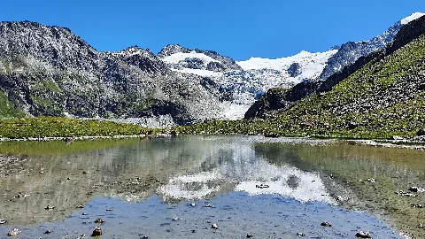 Lac De La Bayenna