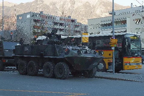 Landquart Bus Stop Station (8185987058)