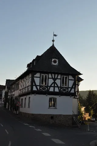 Langenhain Ziegenberg, Hauptstraße 27