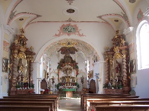 Langquaid Kirche Sankt Jakobus Altäre