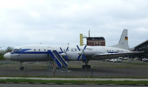 Leipzig Ilyushin Il 18V Dm Sta