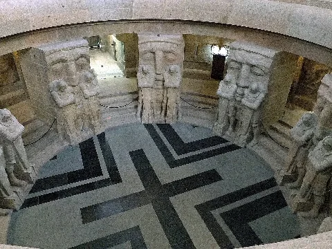 Leipzig Völkerschlachtmonument Crypt