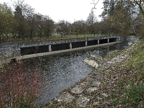Lenzburg Aabach Einlaufbauwerk Hochwasserkanal