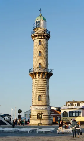 Leuchtturm Warnemünde 2012