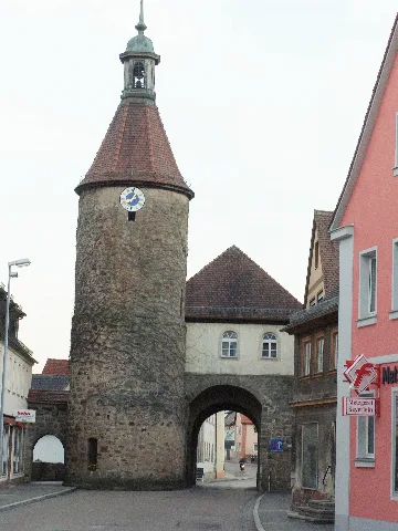 Leutershausen Am Markt 22 001