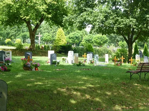 Lfd Friedhof2