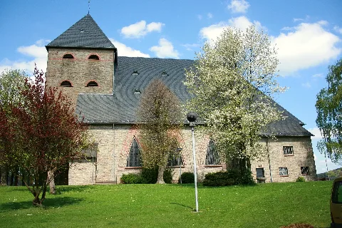 Lindlar Frielingsdorf Sankt Apollinaris 01 Ies