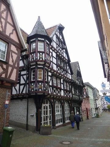 Linz Am Rhein Neustrasse 18 238
