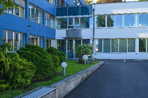 Linz Bindermichl Ramsauergymnasium 0274