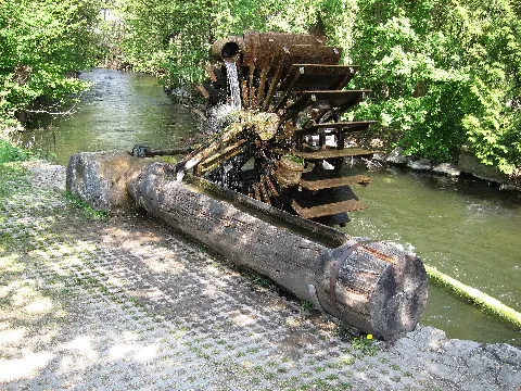Lochhamschoepfrad 01