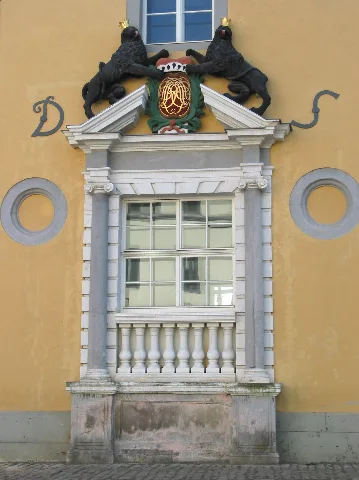 Löwentor Am Gelben Schloss Panoramio
