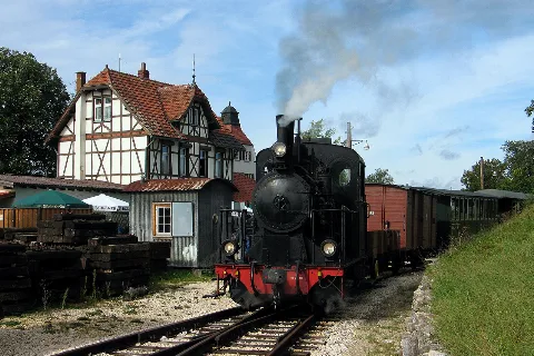 Lok12 Bahnsteig Neresheim