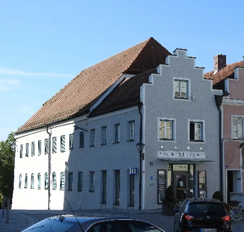 Ludwigstraße 12