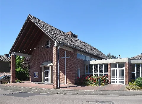 Lukaskirche Orken (1)