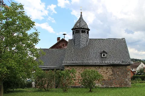 Mainzlar (Staufenberg) Kirche (1)