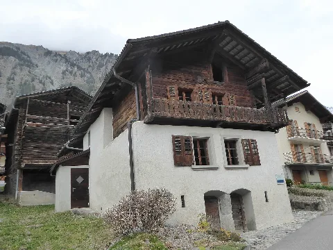 Maison Jean Pierre Perraudin