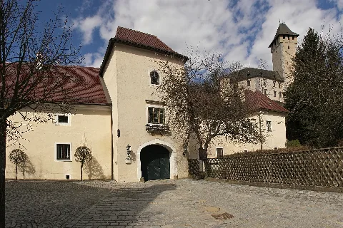 Meierhof (Sog. Unteres Schloss) In Allentsteig