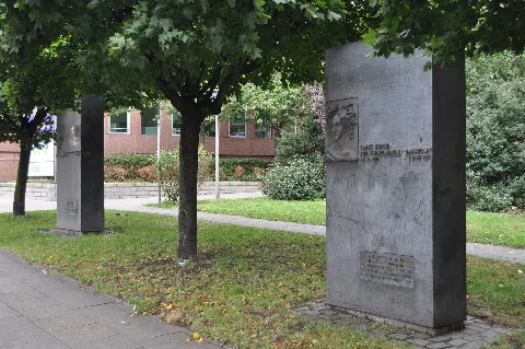 Mendelssohn Denkmale (Hamburg Neustadt).Ajb