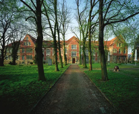 Merz Akademie, Hochschule Für Gestaltung, Kunst Und Medien