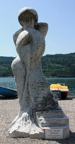 Millstatt Skulptur Von Neuem Geboren (Michael Printschler)