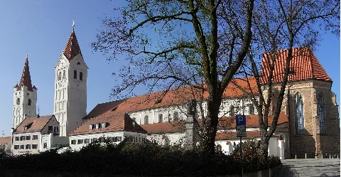 Moosburg, Johannis Und Kastuluskirche 1