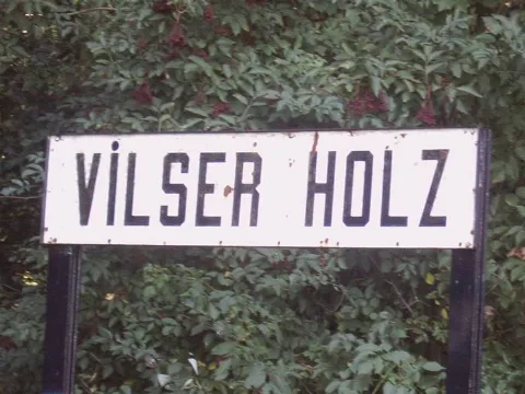 (Museumseisenbahn) Streckenschild „Vilser Holz“