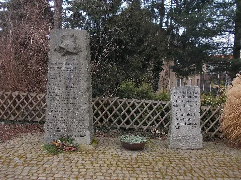 Naundorfo Denkmäler