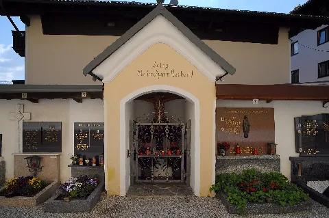 Nischenbildstock In Westendorf Tyrol