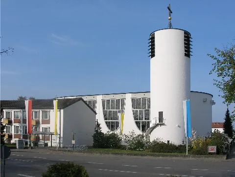 Noerdlingen St Josef Kirche Fassade