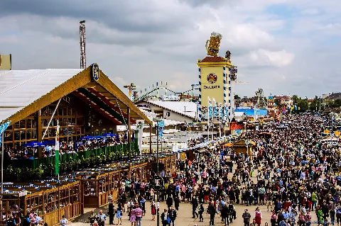 O'zapft Is! Münchens 5 Jahreszeit Hat Begonnen O'zapft Is! Munich 5 Season, The Oktoberfest Has Begun (9855483374)