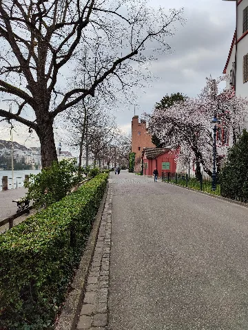Oberer Rheinweg