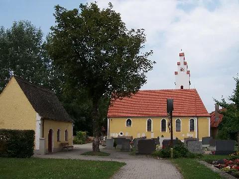 Obertraubling Niedertraubling Kirche Sankt Peter