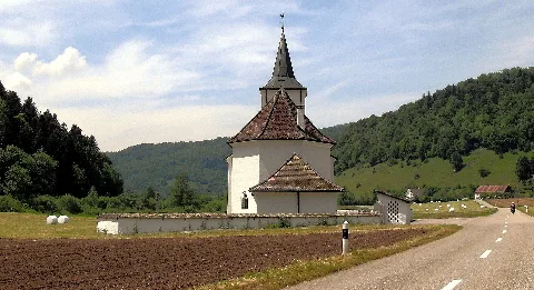 Ocourt, Église Saint Valbert