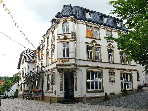 Oerlinghausen Hauptstr19 01