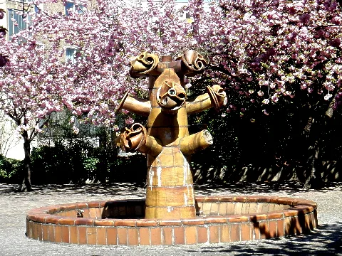 Peschel,Eva Stilisierte Blume.w