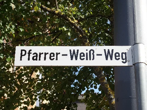 Pfarrer Weiß Weg Ulm