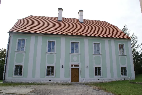 Pfarrhof Hauptgebäude