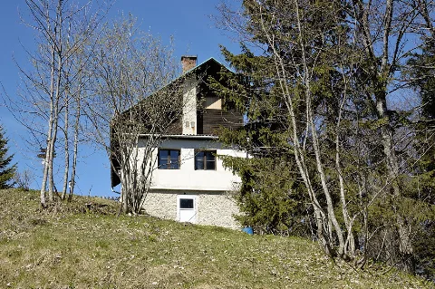 Pinkenkogel Schutzhaus 01