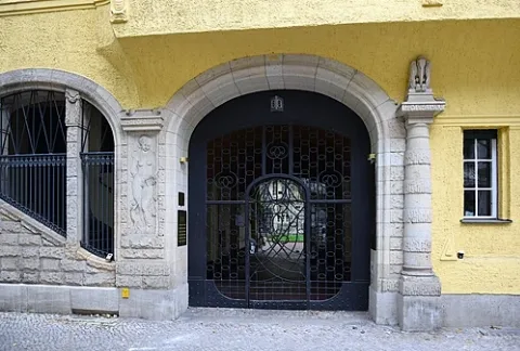 Mommsenstraße