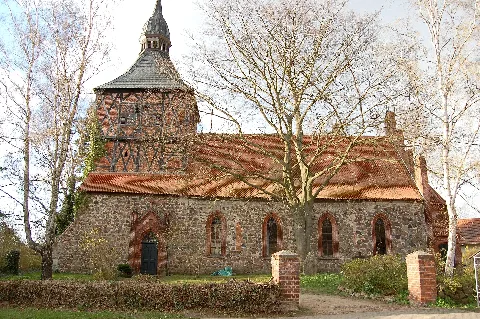 Premslin Kirche Vorderansicht