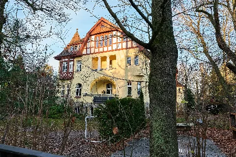 Prinz-Handjery-Straße